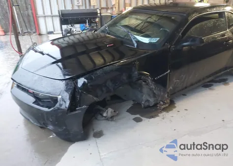 2015 Chevrolet Camaro 1Lt z USA, uszkodzony, nr VIN 2G1FD1E3XF9301101